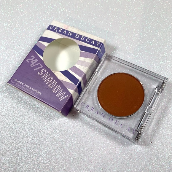 Urban Decay Single Eyeshadow New Riff BNIB - Picture 1 of 3